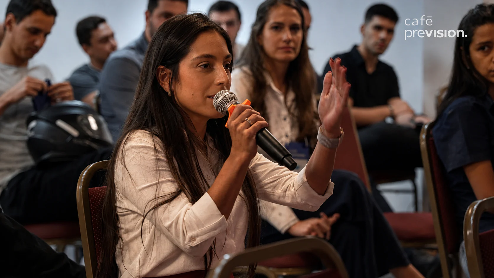 Captação profissional em ambiente corporativo realizada pela XDRONES.